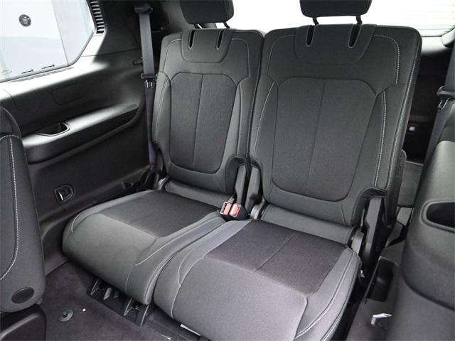 new 2025 Jeep Grand Cherokee L car, priced at $38,183