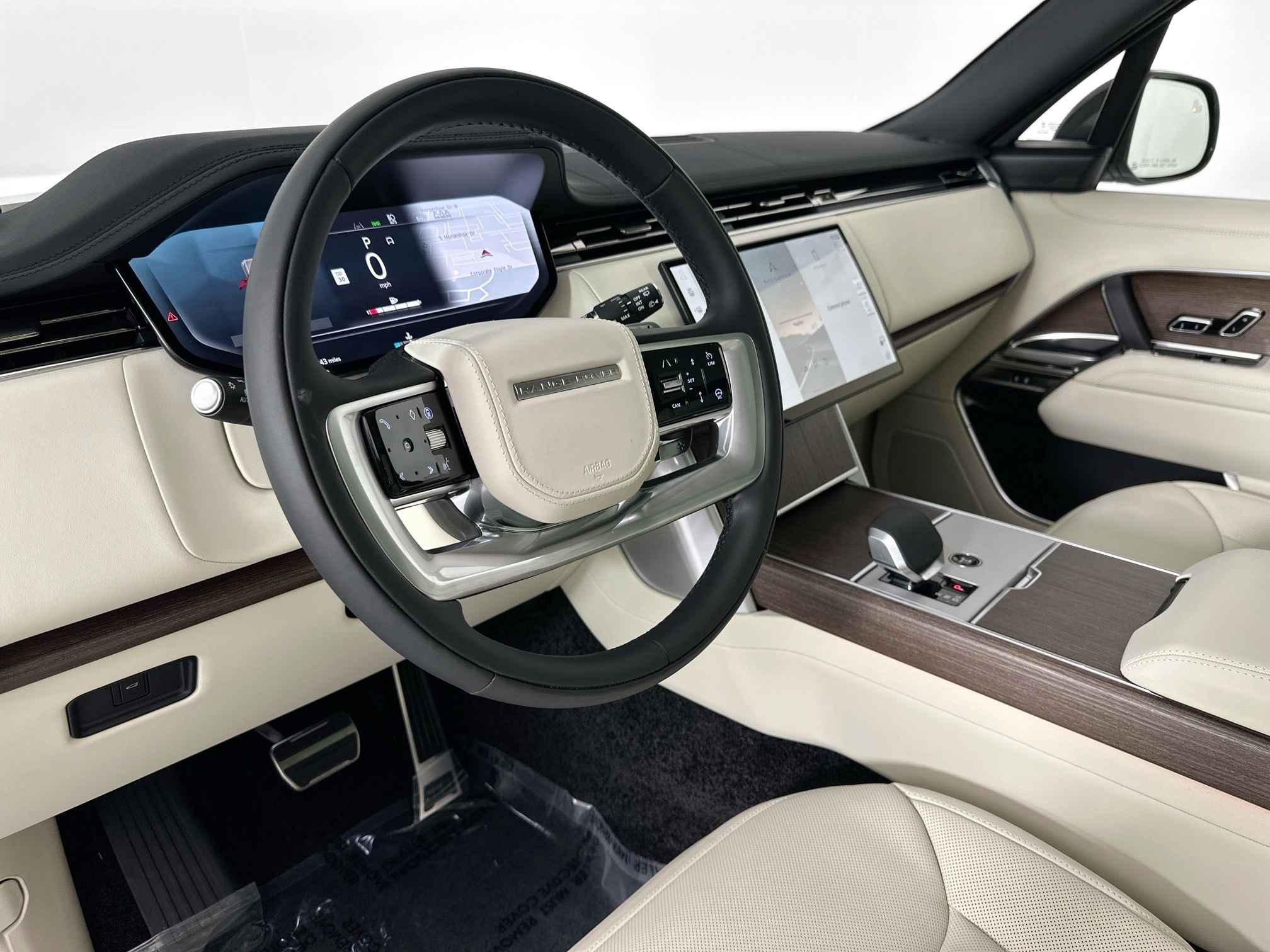 new 2025 Land Rover Range Rover car, priced at $138,630