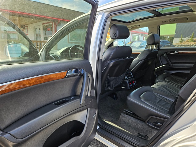 used 2007 Audi Q7 car, priced at $7,777