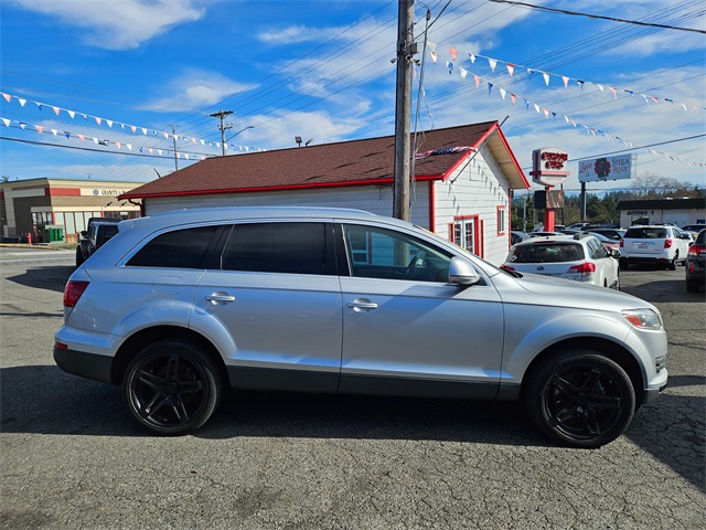 used 2007 Audi Q7 car, priced at $7,777