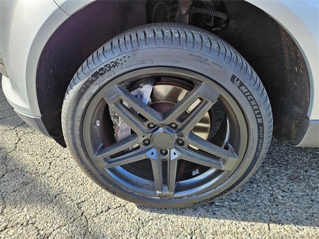 used 2007 Audi Q7 car, priced at $7,777