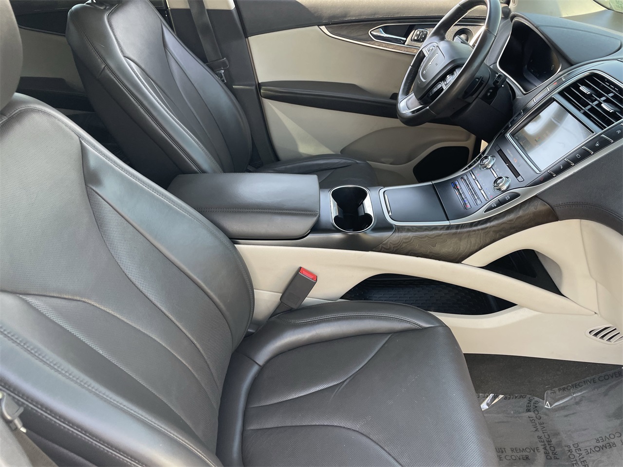 used 2020 Lincoln Nautilus car, priced at $25,284