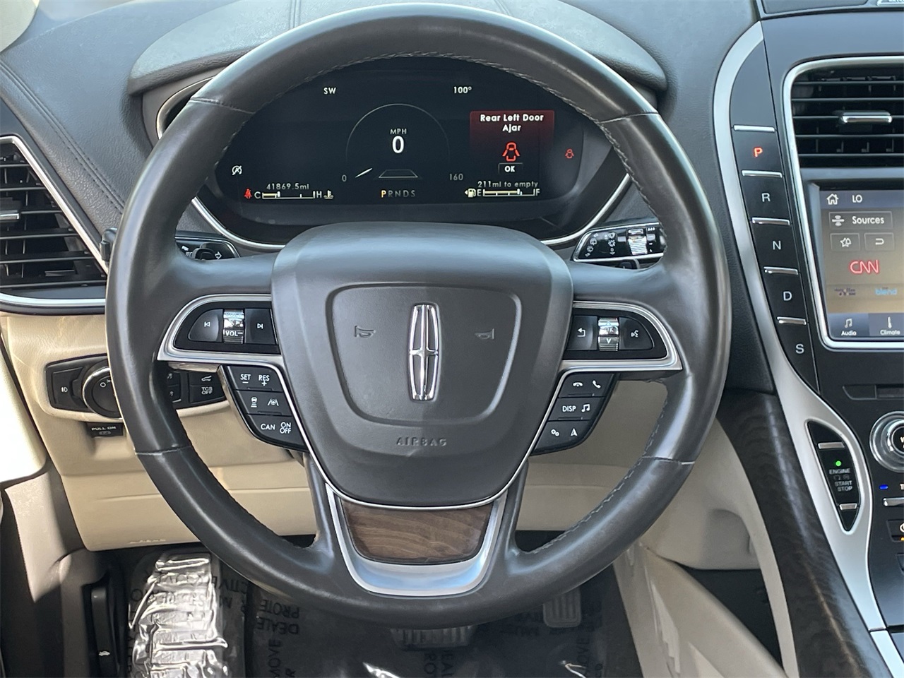 used 2020 Lincoln Nautilus car, priced at $25,284