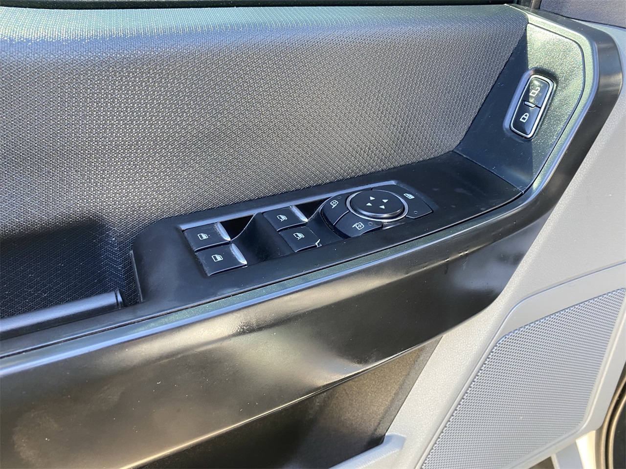 used 2021 Ford F-150 car, priced at $31,111