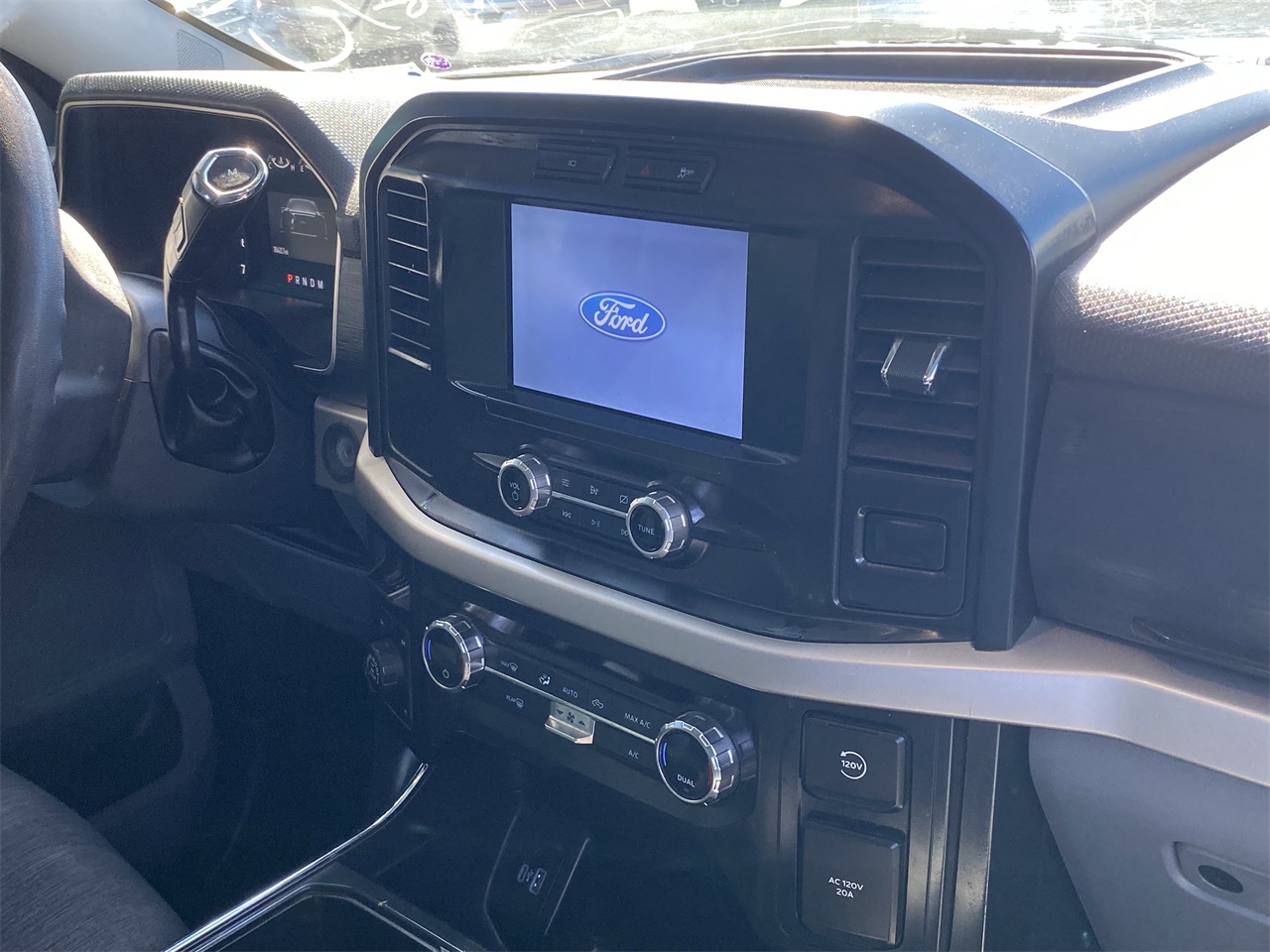 used 2021 Ford F-150 car, priced at $31,111