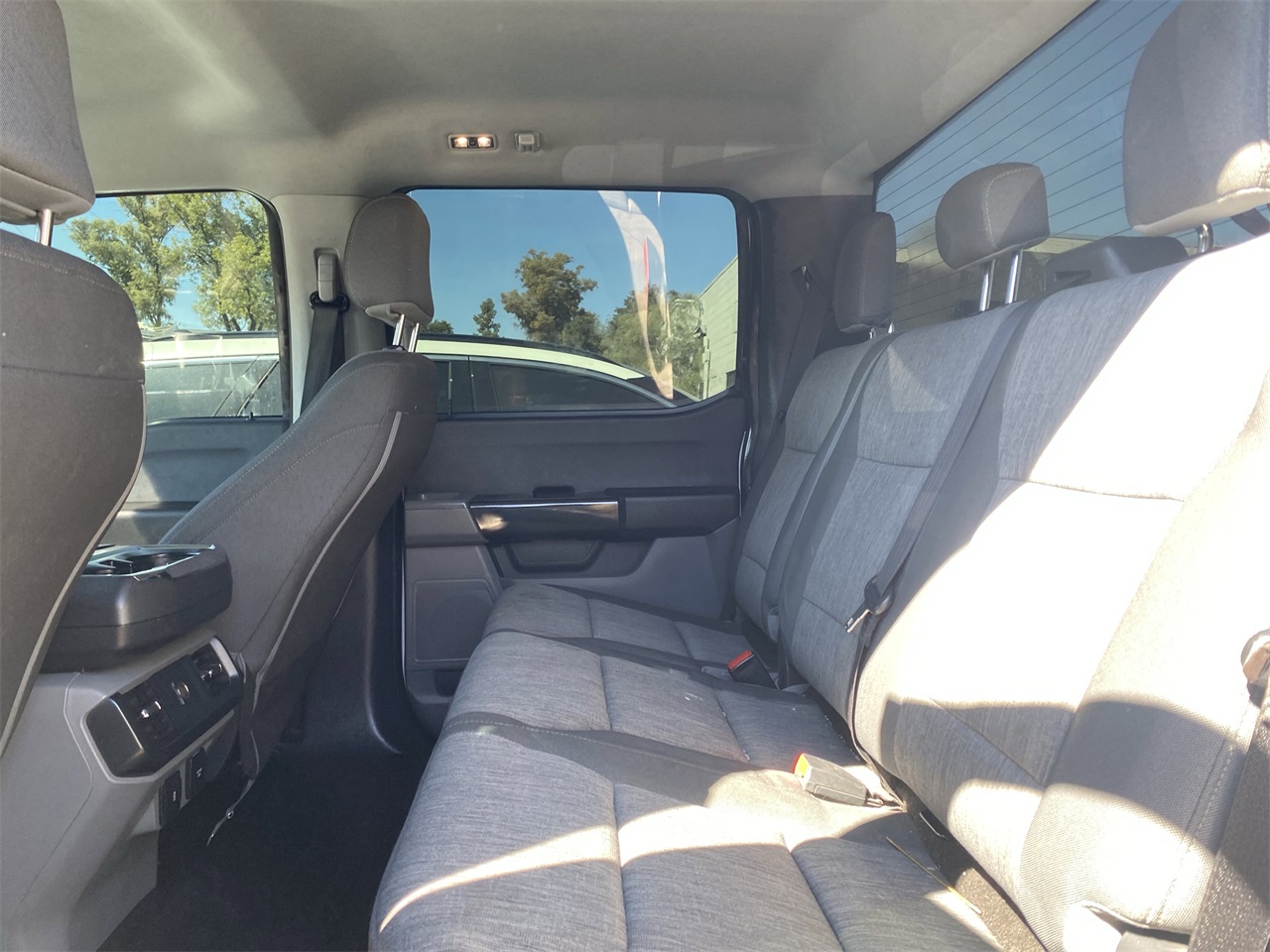 used 2021 Ford F-150 car, priced at $31,111
