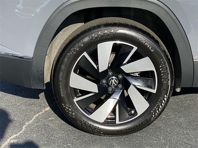 used 2024 Volkswagen Atlas Cross Sport car, priced at $40,588
