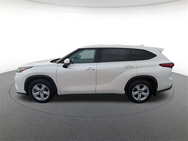 used 2021 Toyota Highlander car, priced at $22,911