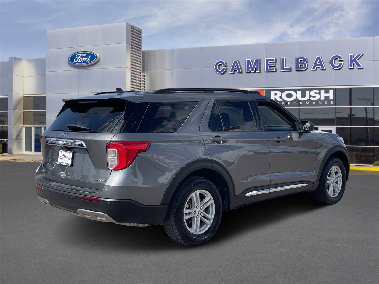 used 2024 Ford Explorer car, priced at $30,903