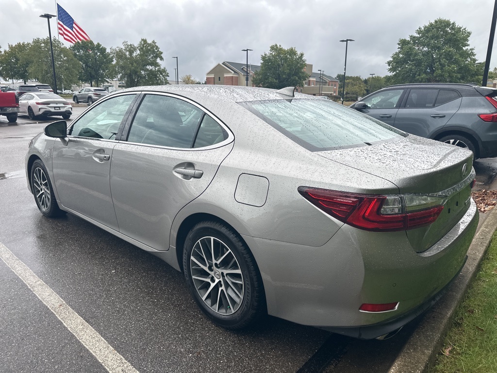 used 2017 Lexus ES car, priced at $27,990