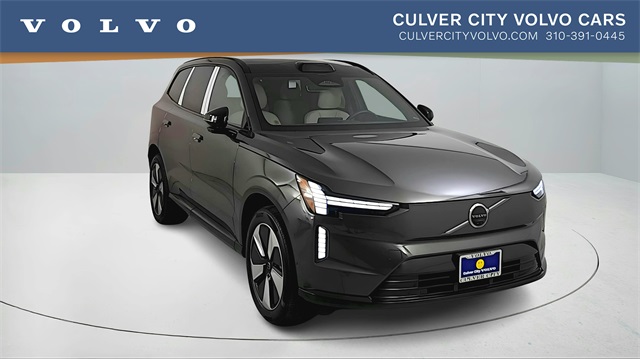 new 2025 Volvo EX90 car, priced at $86,290
