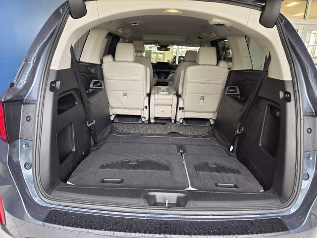 new 2026 Honda Odyssey car, priced at $44,290