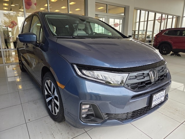 new 2026 Honda Odyssey car, priced at $44,290