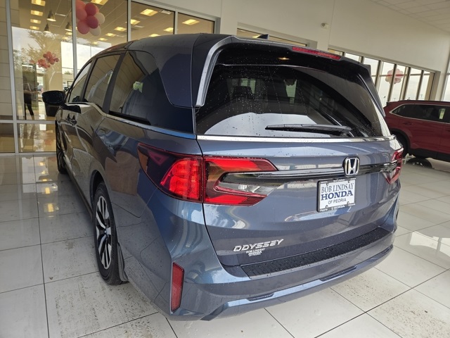 new 2026 Honda Odyssey car, priced at $44,290