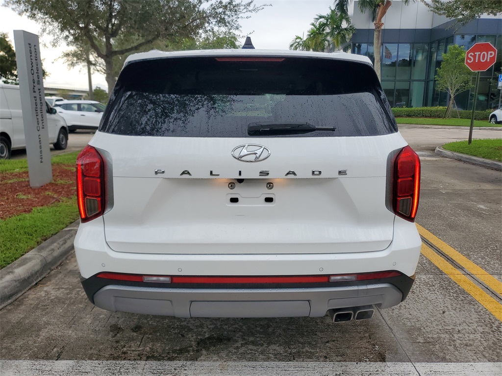 used 2023 Hyundai Palisade car, priced at $27,894