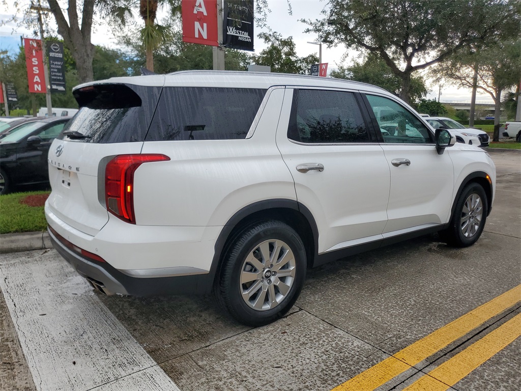 used 2023 Hyundai Palisade car, priced at $27,894