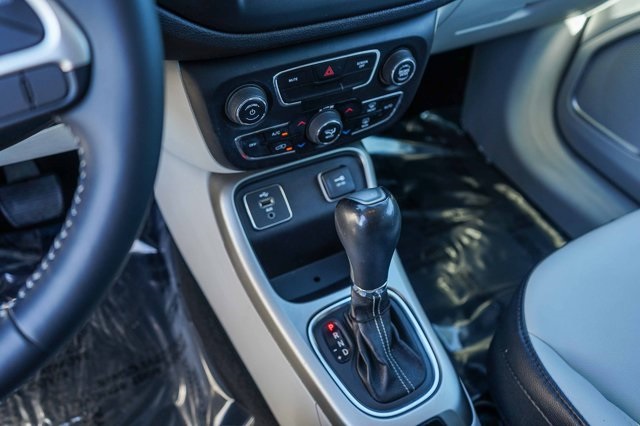 used 2018 Jeep Compass car, priced at $13,892