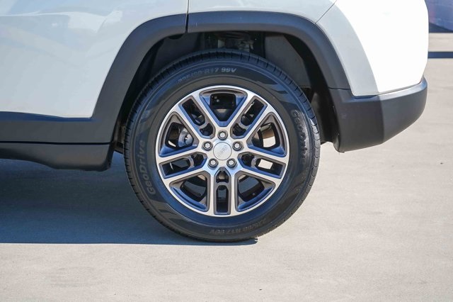 used 2018 Jeep Compass car, priced at $13,892
