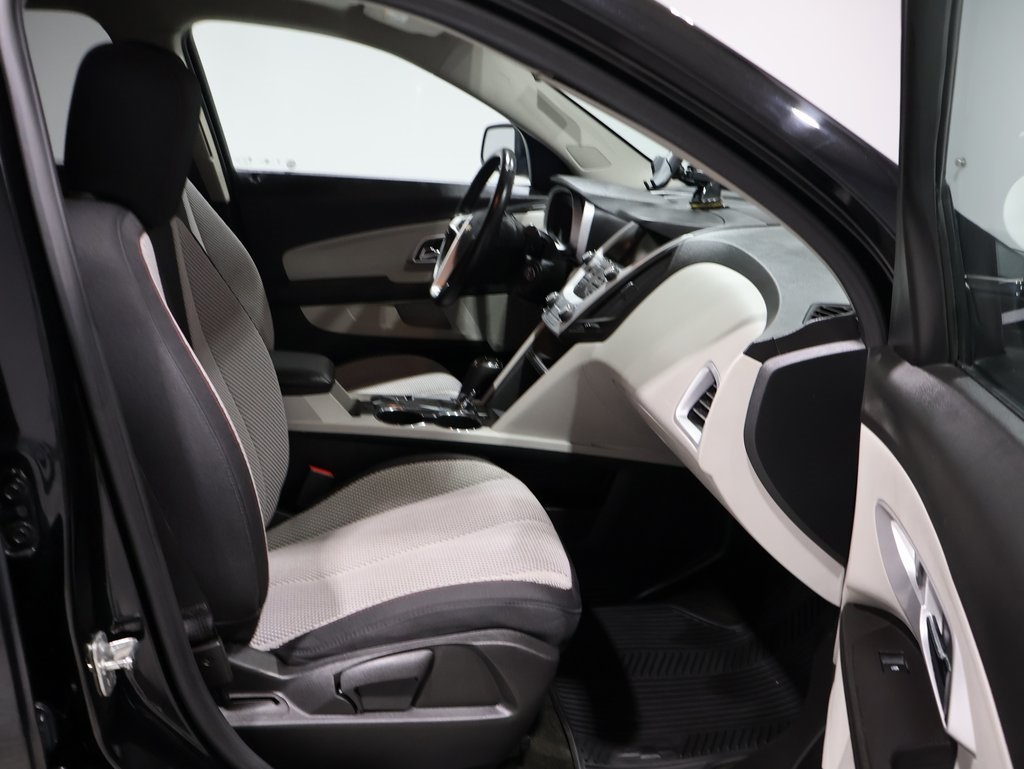 used 2017 Chevrolet Equinox car, priced at $8,500