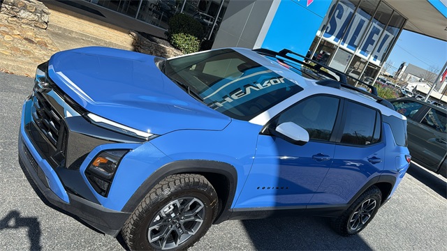 new 2026 Chevrolet Equinox car, priced at $39,665