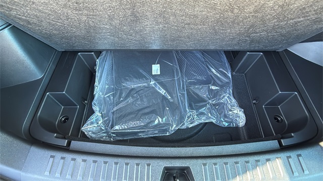 new 2026 Chevrolet Equinox car, priced at $39,665