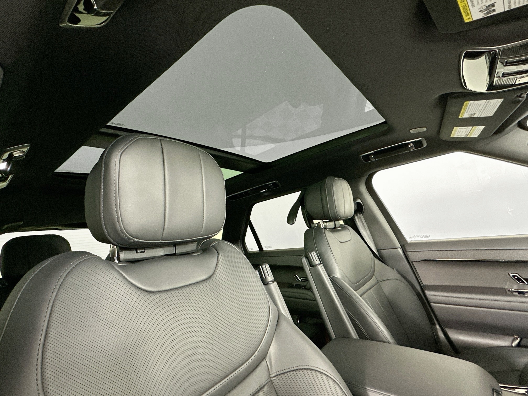 used 2023 Land Rover Range Rover Sport car, priced at $72,995