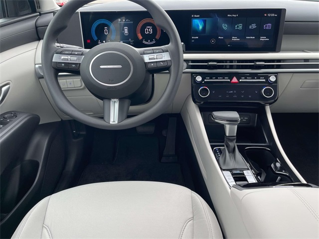 new 2025 Hyundai Tucson car, priced at $32,354