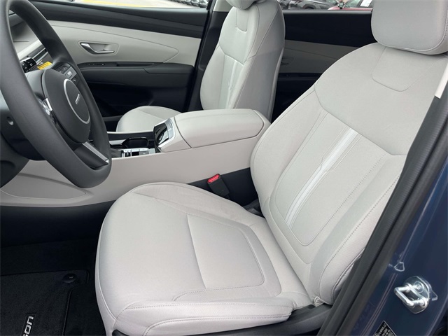 new 2025 Hyundai Tucson car, priced at $32,354