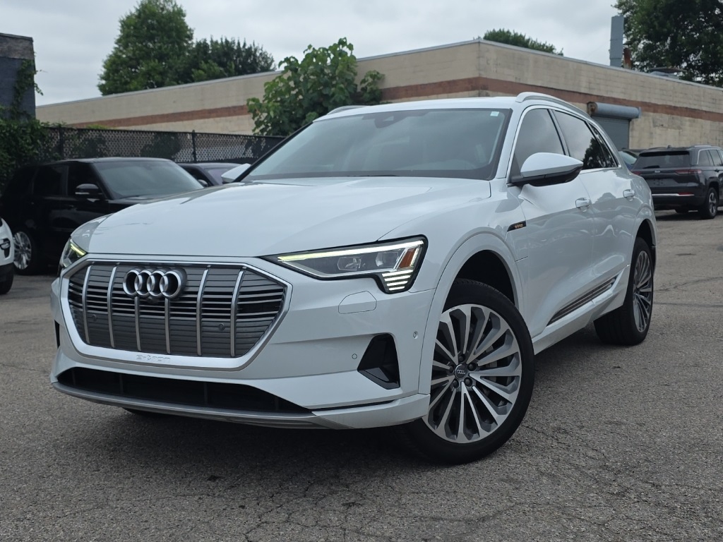 used 2022 Audi e-tron car, priced at $25,595