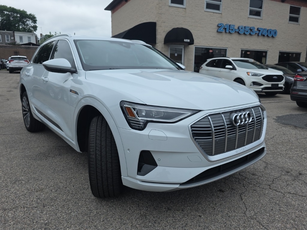 used 2022 Audi e-tron car, priced at $25,595