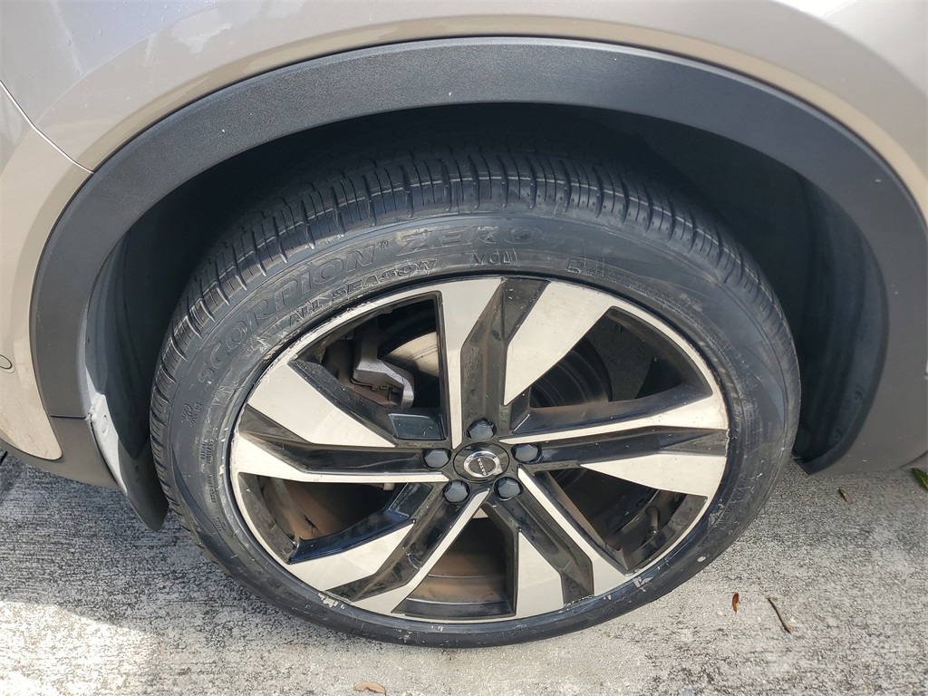 used 2023 Volvo XC40 car, priced at $31,995