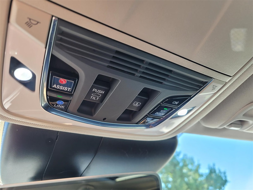 used 2020 Acura RDX car, priced at $29,950