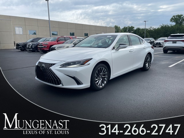 used 2024 Lexus ES car, priced at $49,940