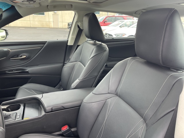 used 2024 Lexus ES car, priced at $49,940