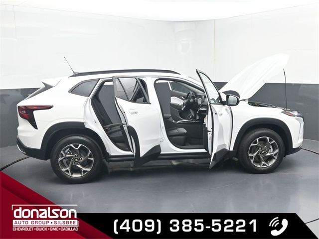 new 2026 Chevrolet Trax car, priced at $25,090