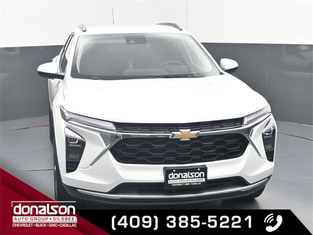 new 2026 Chevrolet Trax car, priced at $25,090
