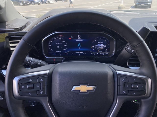 used 2025 Chevrolet Silverado 1500 car, priced at $45,088