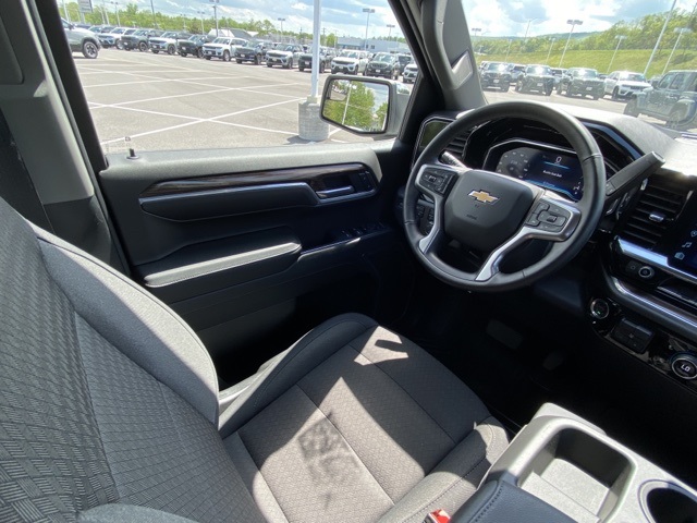 used 2025 Chevrolet Silverado 1500 car, priced at $45,088