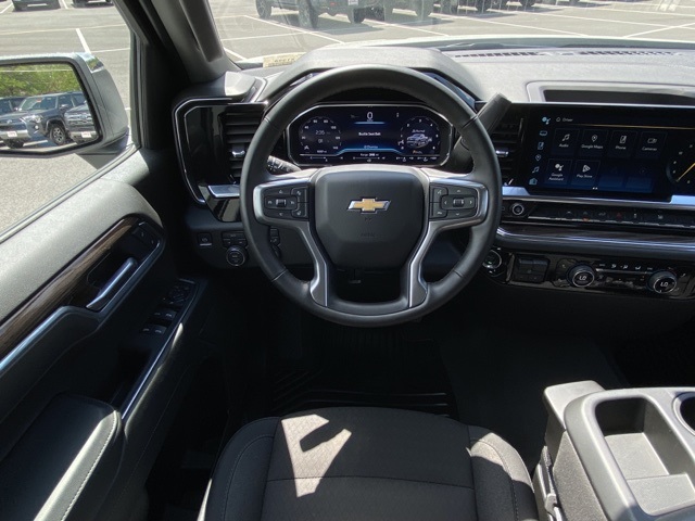 used 2025 Chevrolet Silverado 1500 car, priced at $45,088