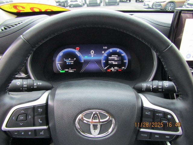 used 2023 Toyota Highlander Hybrid car, priced at $46,499