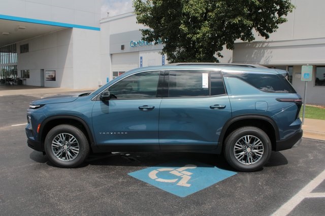 new 2025 Chevrolet Traverse car, priced at $46,430