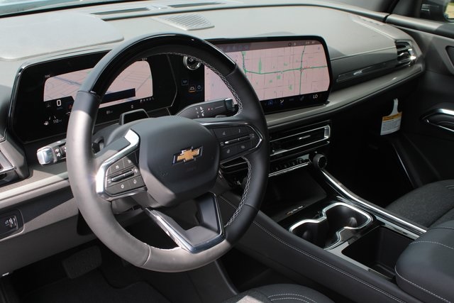 new 2025 Chevrolet Traverse car, priced at $46,430