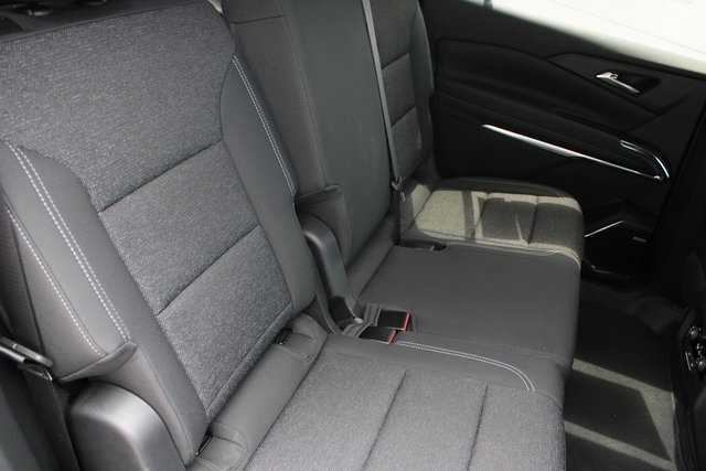 new 2025 Chevrolet Traverse car, priced at $46,430