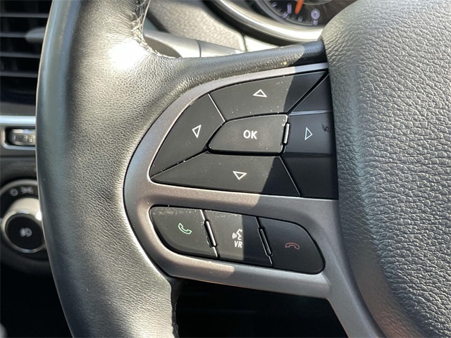 used 2019 Jeep Cherokee car, priced at $15,854