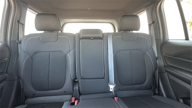 new 2025 Jeep Grand Cherokee car, priced at $42,848