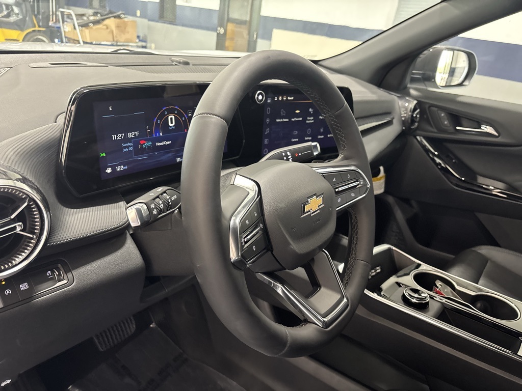 new 2026 Chevrolet Equinox car, priced at $33,838