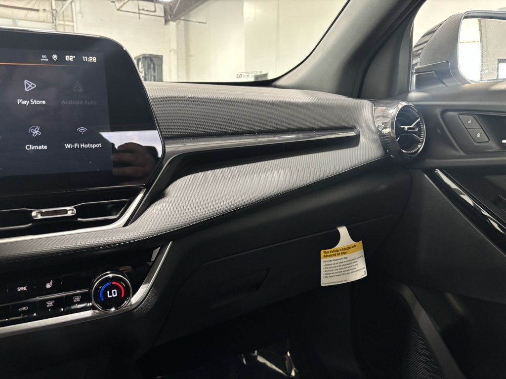new 2026 Chevrolet Equinox car, priced at $33,838