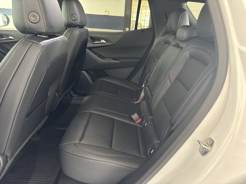 new 2026 Chevrolet Equinox car, priced at $33,838