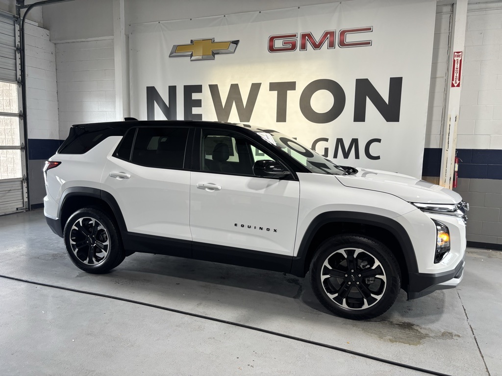 new 2026 Chevrolet Equinox car, priced at $33,838