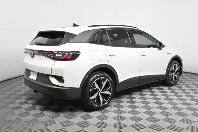 new 2025 Volkswagen ID.4 car, priced at $57,706